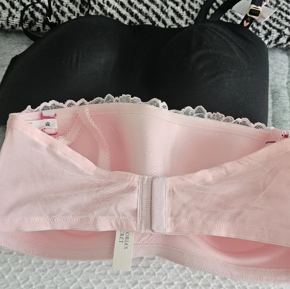 NWT. Victoria Secret Bras Three Bras Together - Picture 5 of 6